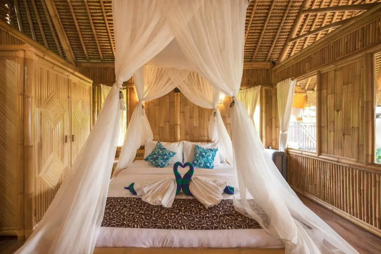 Laksmi Tropical Bamboo Villa Ubud